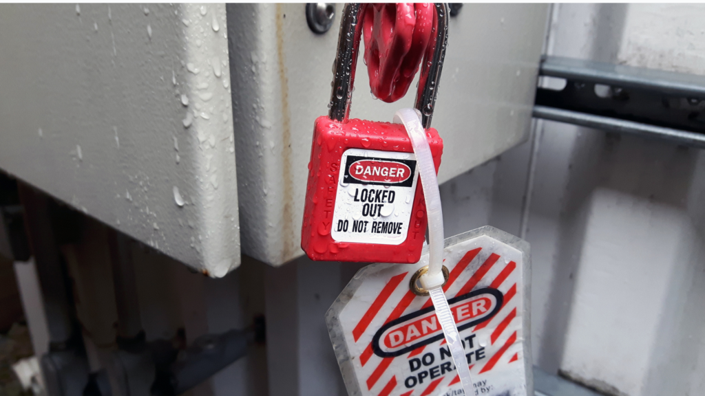 manufacturing safety training on lockout tagout and machine safety